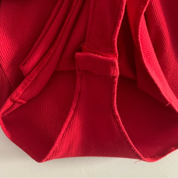 Red One piece - Picture 3 of 4